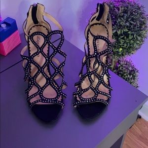 Zigisoho black rhinestone heels